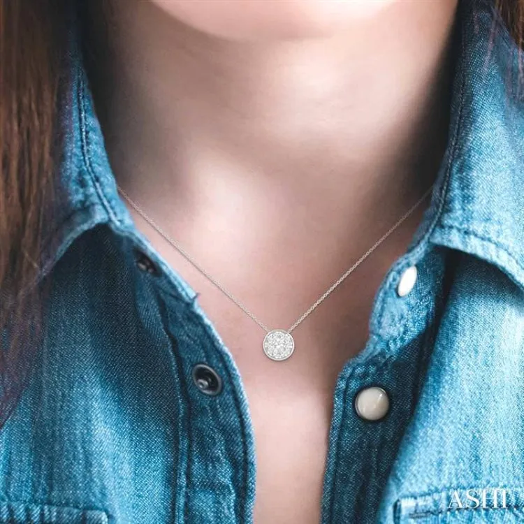 1/2 Ctw Round Shape Pendant Lovebright Diamond Necklace in 14K White Gold