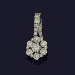 18ct White Gold Diamond Cluster Pendant