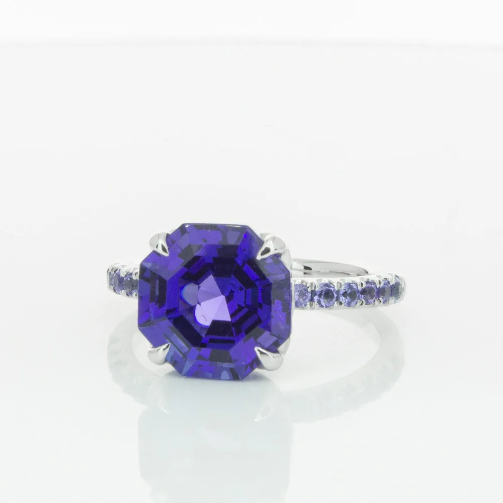 18ct White Gold Tanzanite Octavus Ring