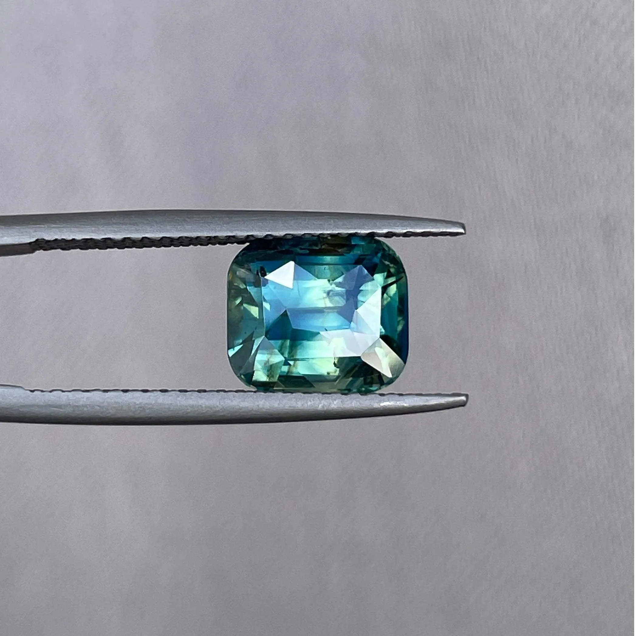 3.15 crt Green Sapphire Gemstones- Loose Genuine Blue yellow Sapphire Gems for Sale. parti sapphire for engagement ring, gems, Sapphire Ring