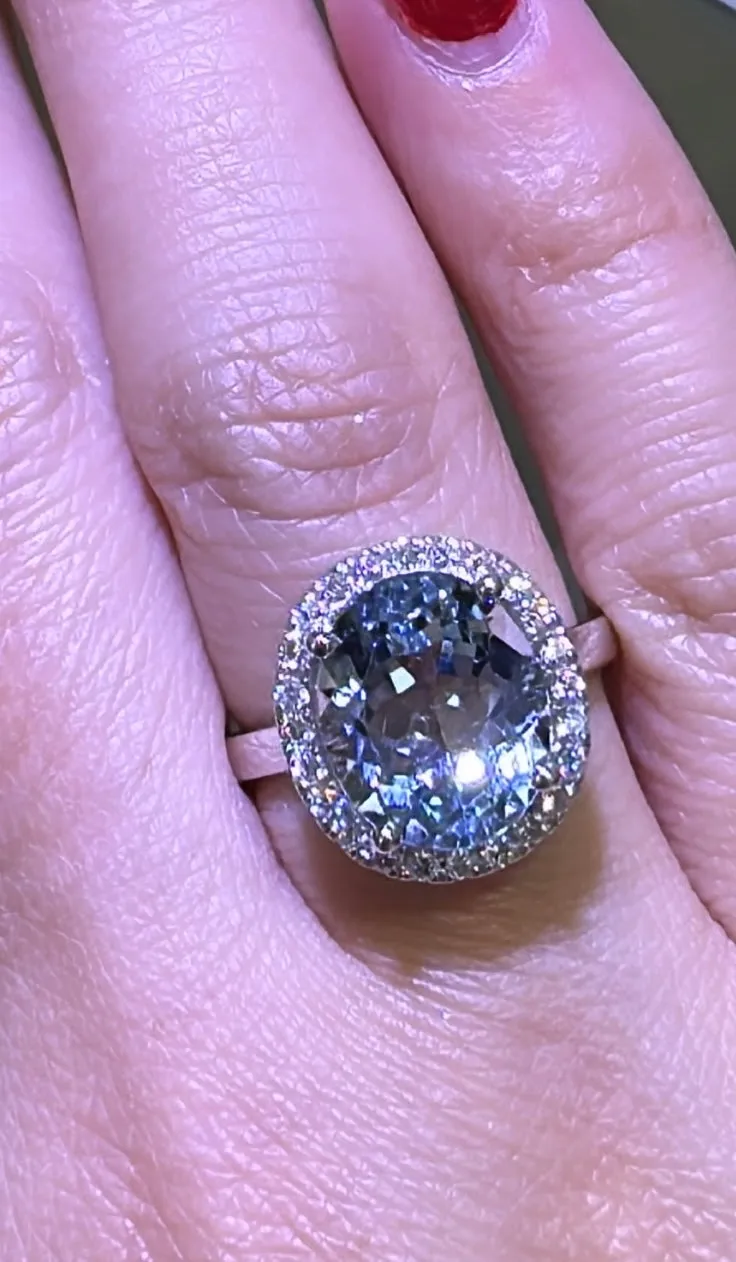 4.57ct Aquamarine & Diamond  Cocktail Ring