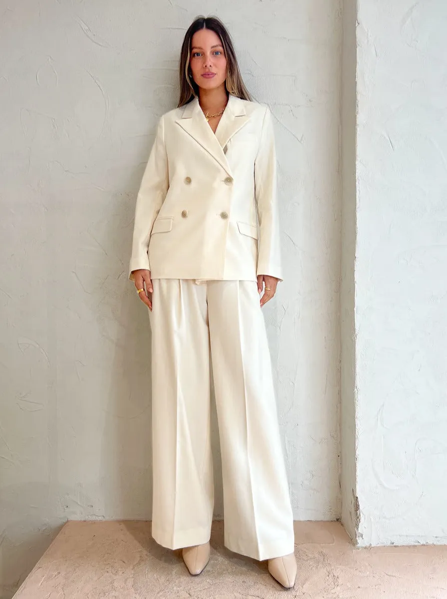 Assembly Label Maeve Suit Blazer in Cream