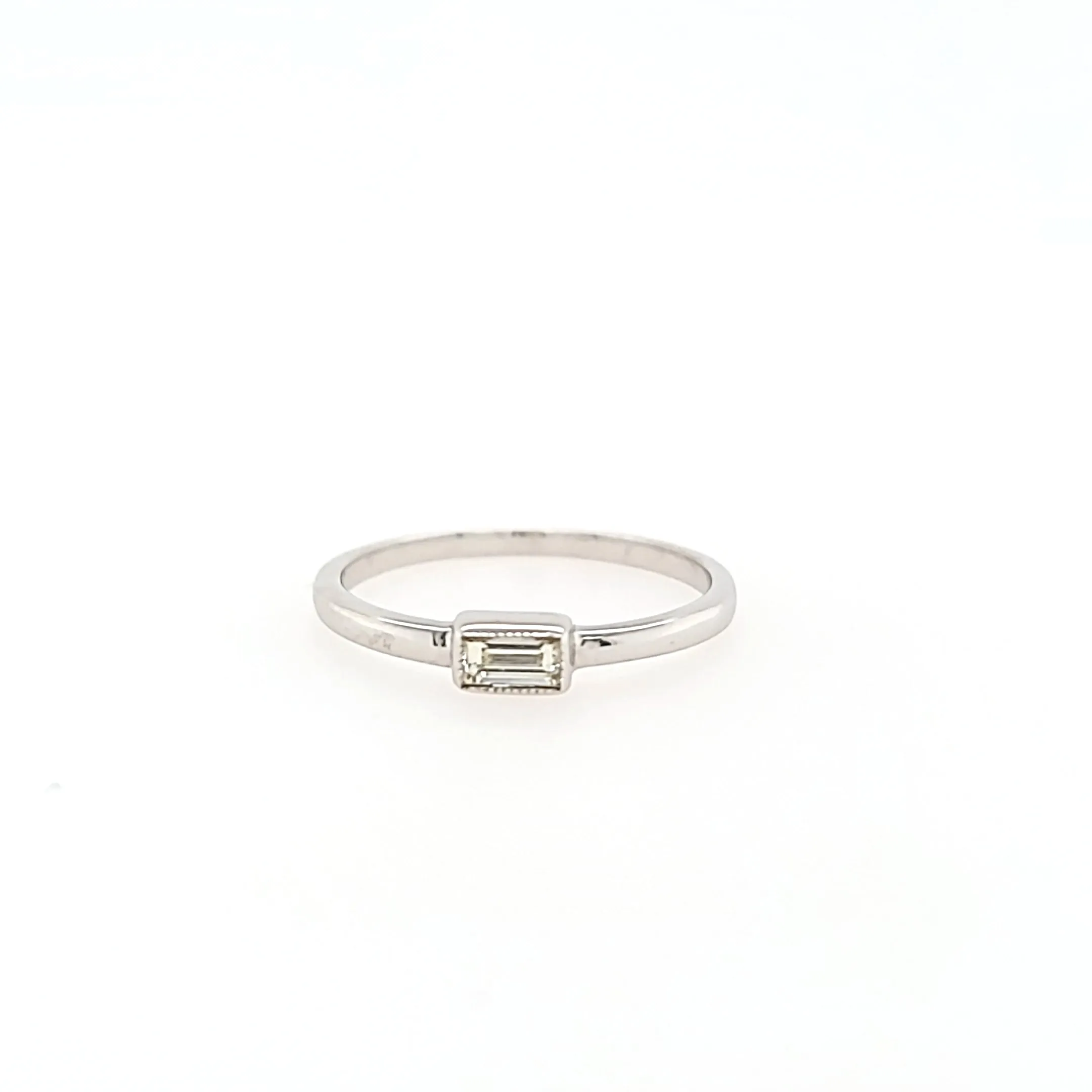 CLEARANCE - 18k White Gold Baguette Diamond Stacker Ring (I1146)