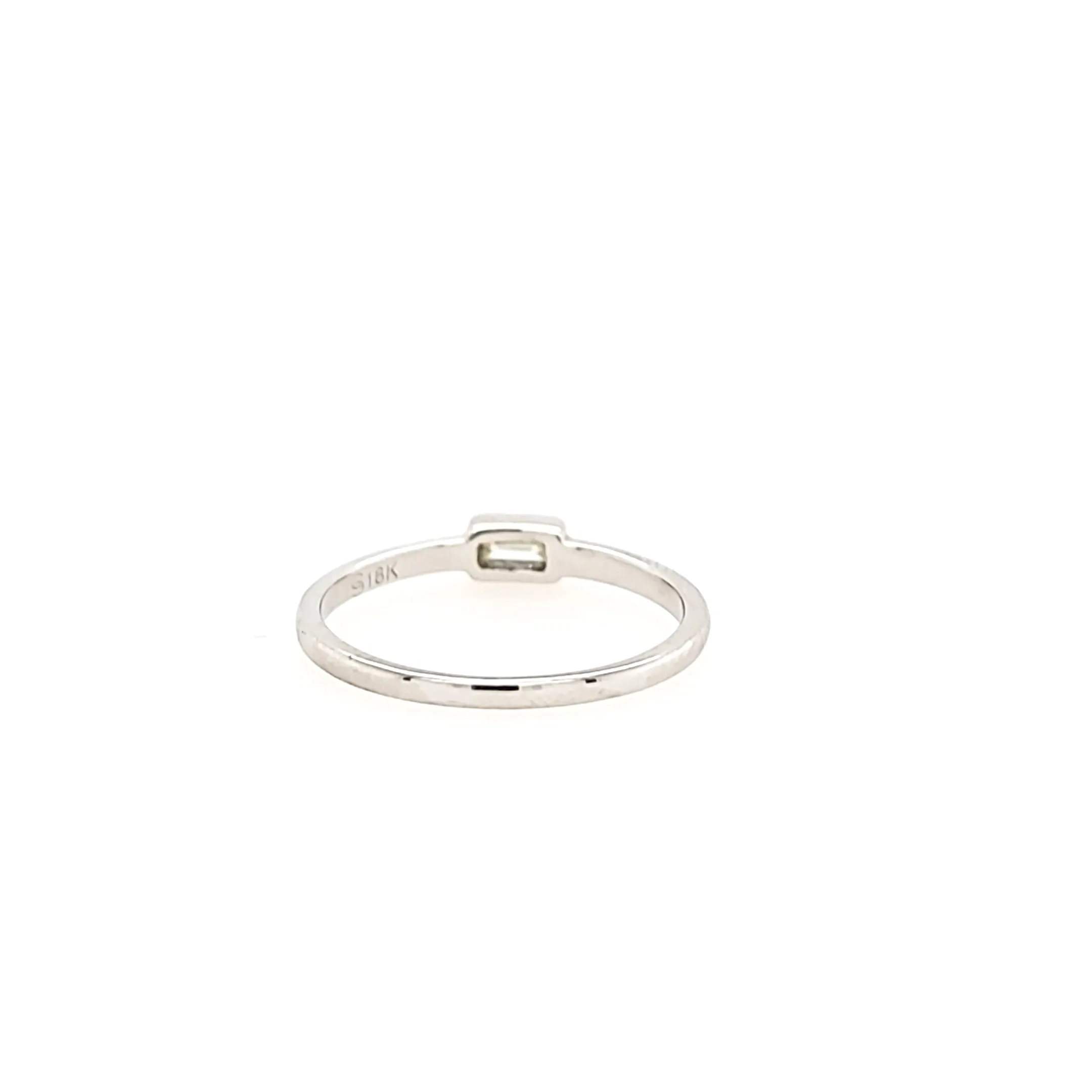 CLEARANCE - 18k White Gold Baguette Diamond Stacker Ring (I1146)
