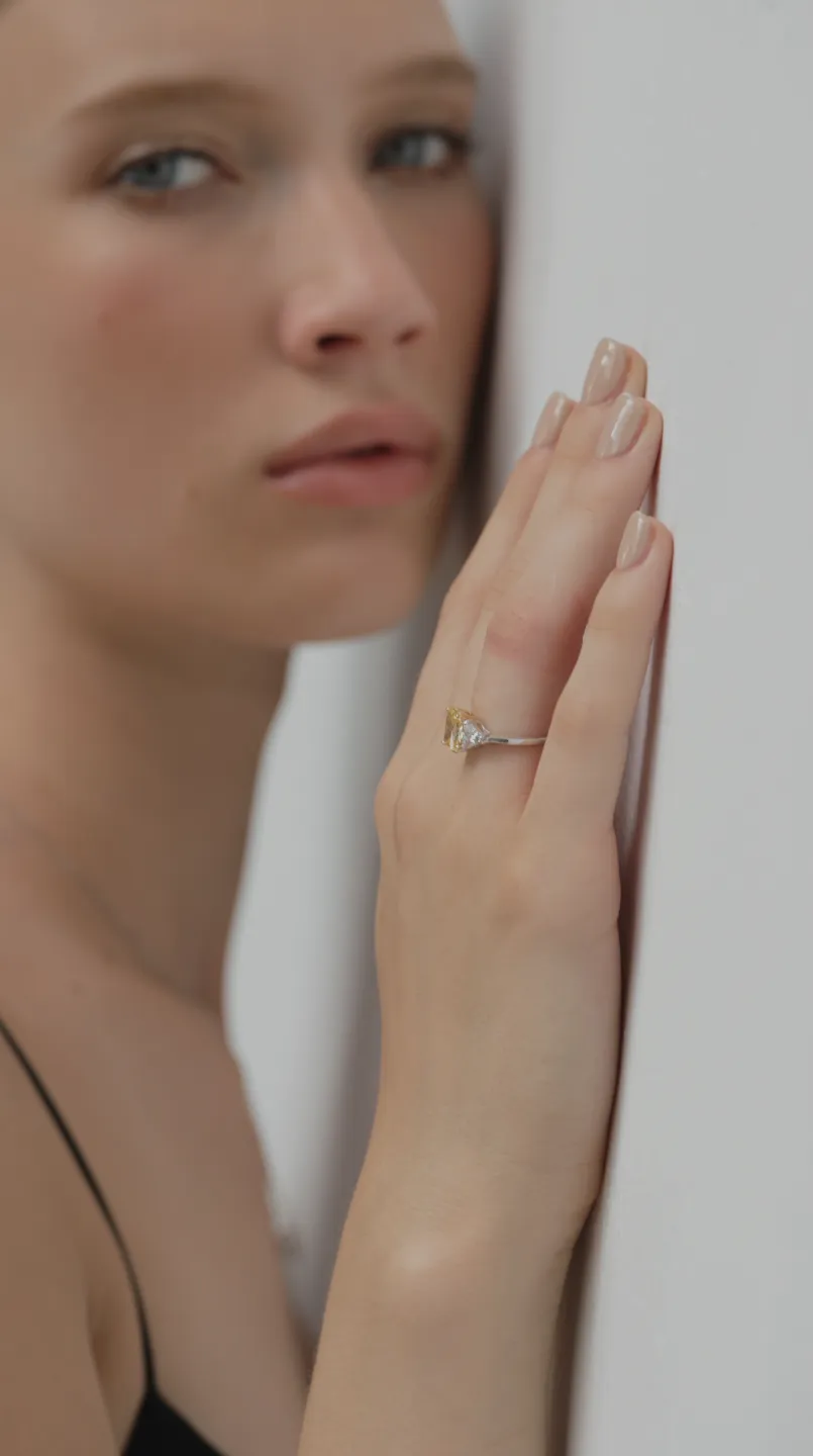 Farrah Canary Radiant Ring