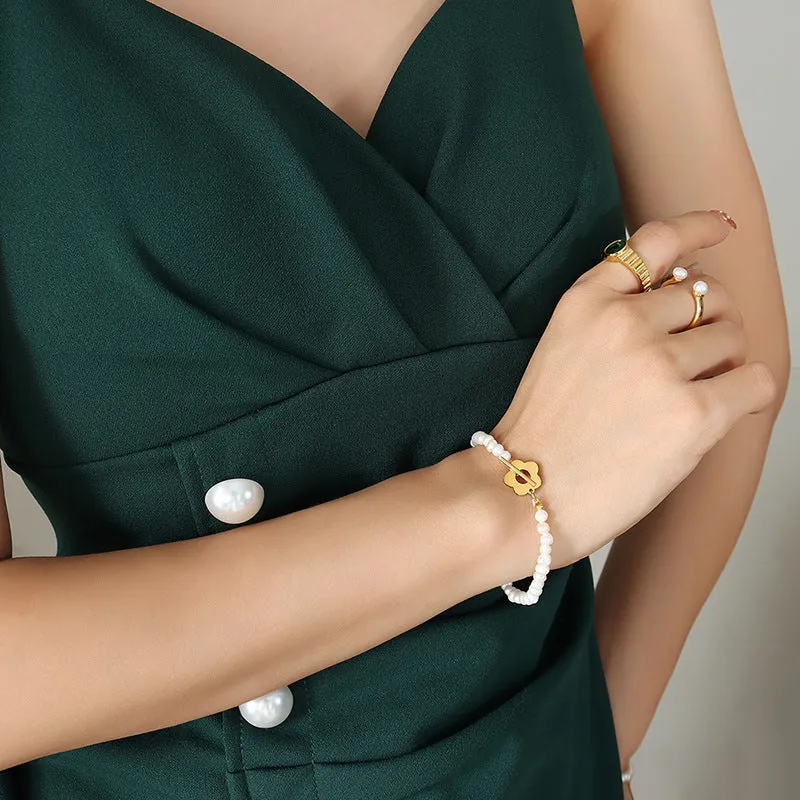 Flower Pearl Necklace and Bracelet Set