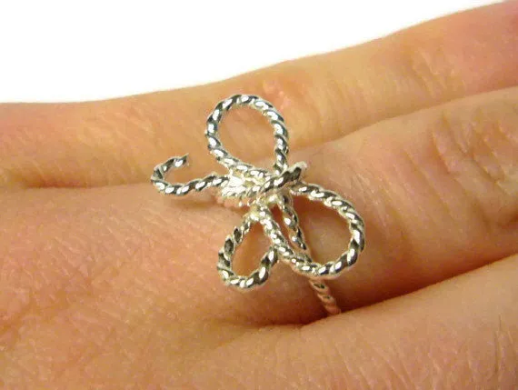 Forget Me Knot ring • Sterling silver bow