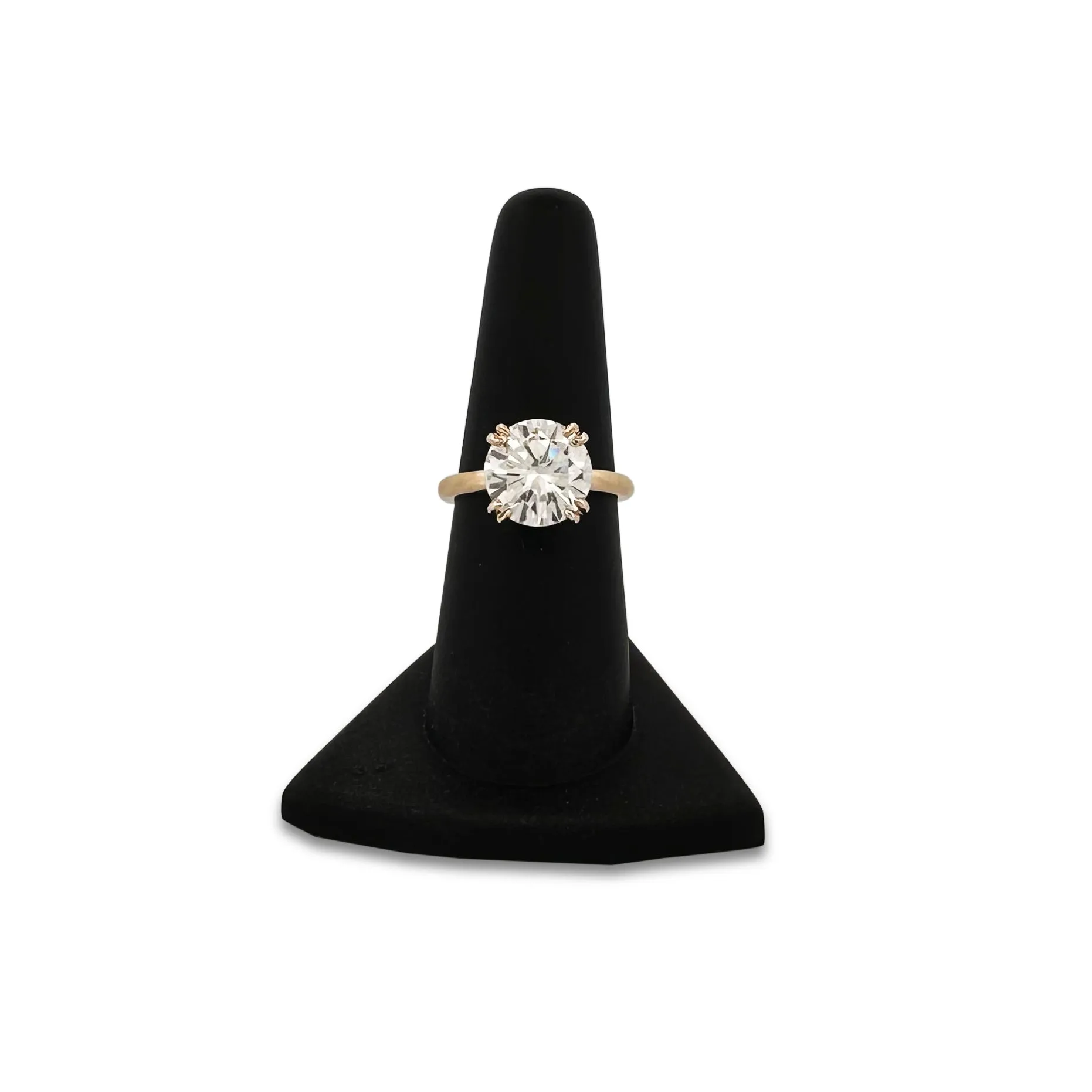 GIA Graded 4.11cts Round Brilliant Diamond Solitaire Engagement Ring in 14k Yellow Gold