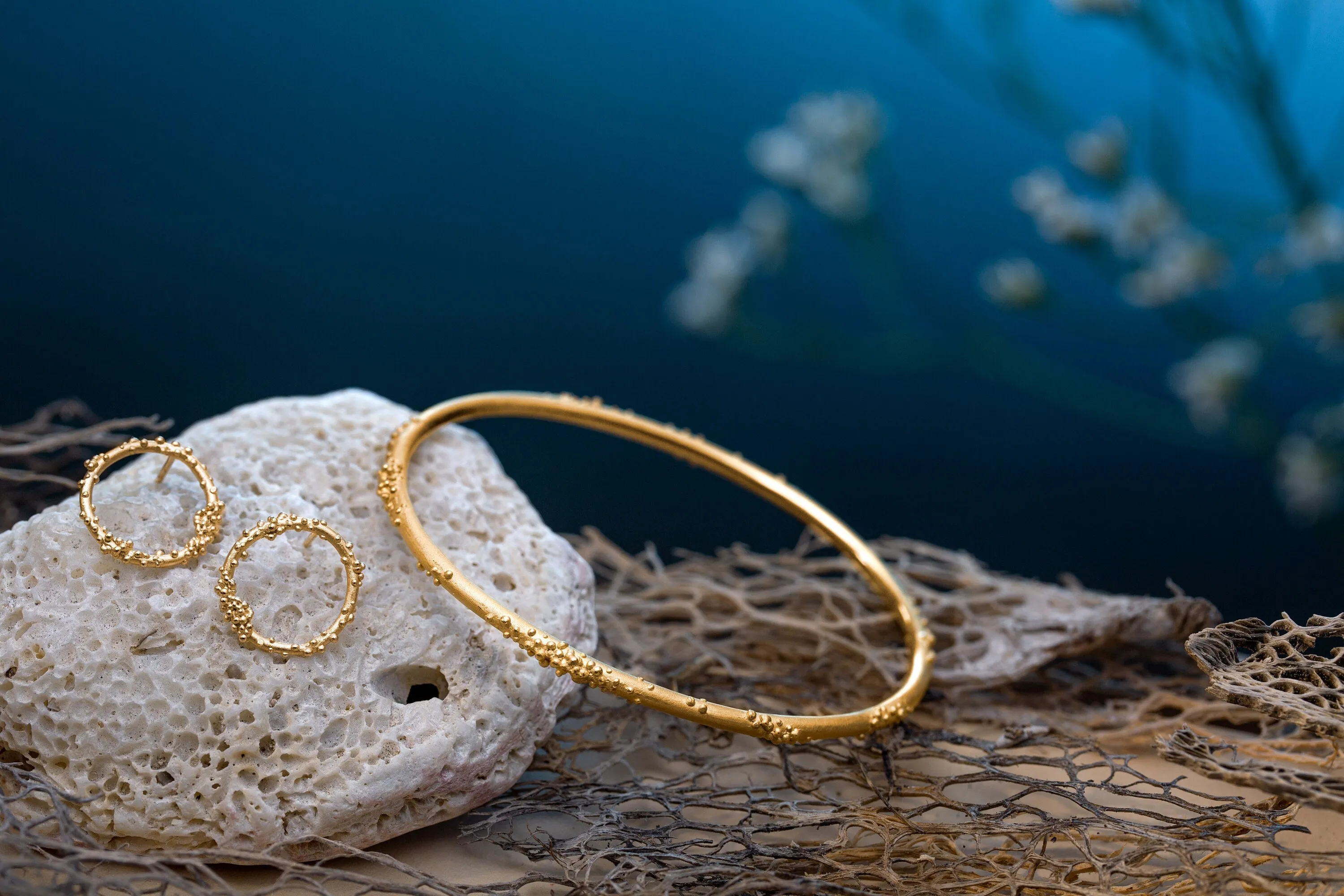 Gold Coral Bangle
