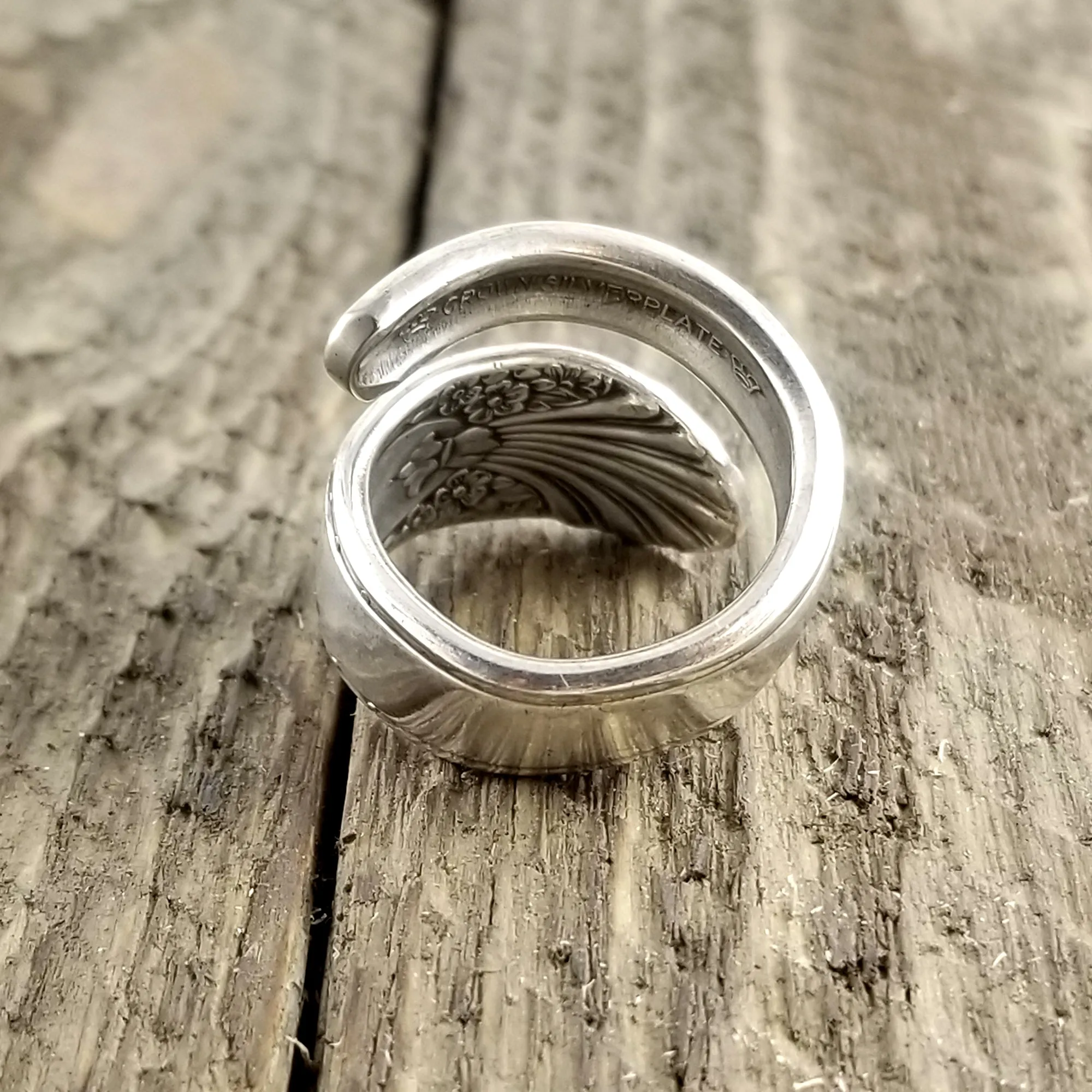 International Radiance Wrap Around Spoon Ring