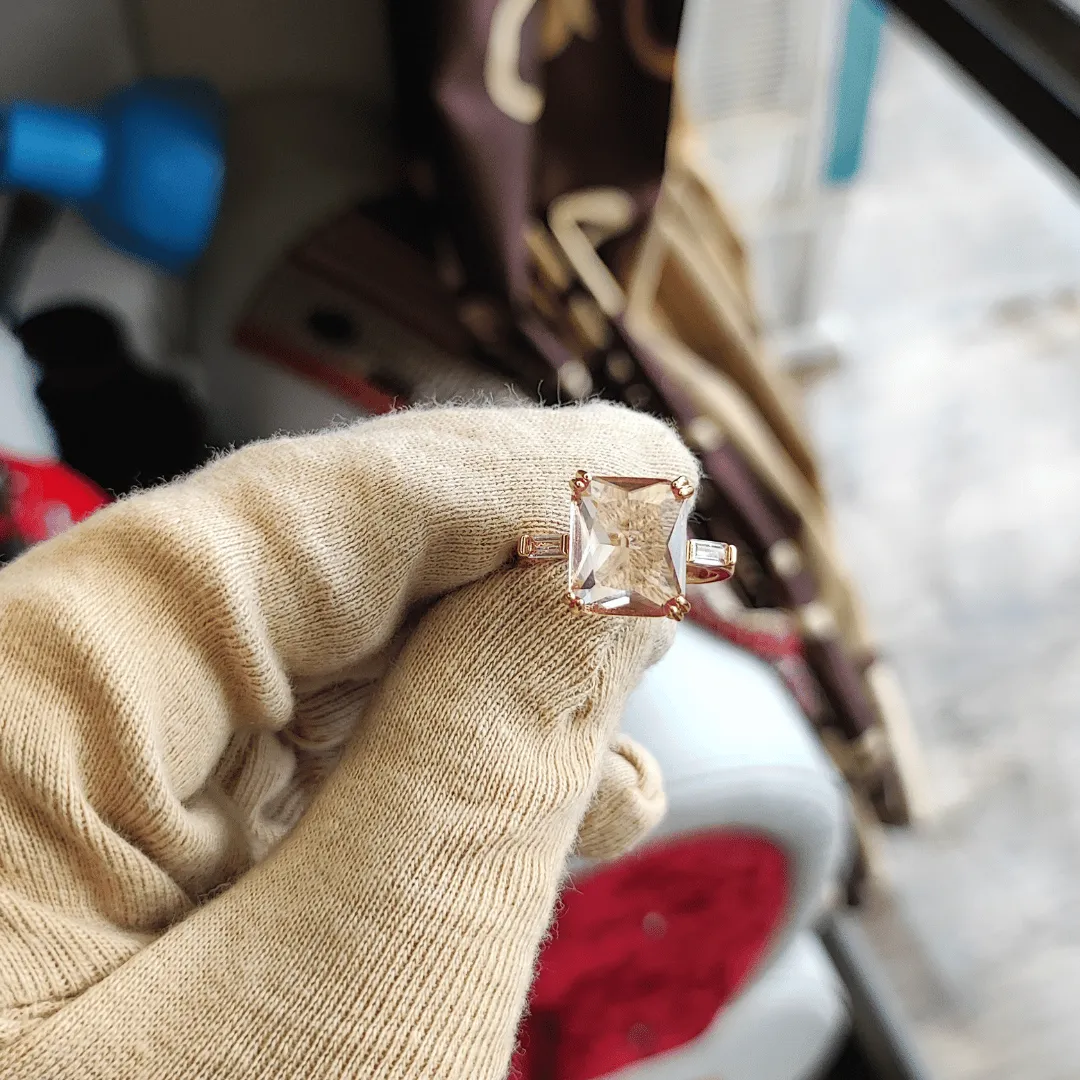 Jewelestia Radiant Allure Ring