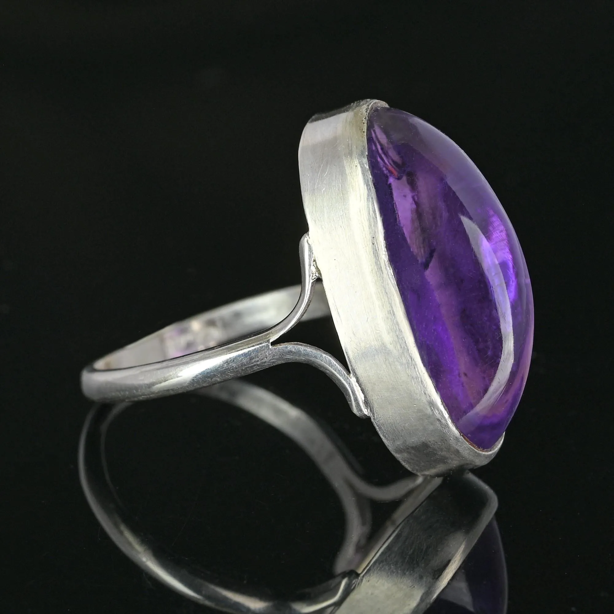 Large Scottish Amethyst Cabochon Ring in Silver