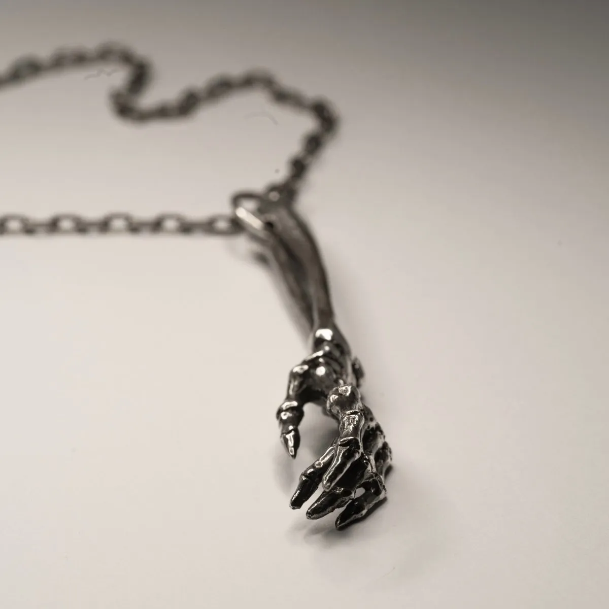 Macabre pendant