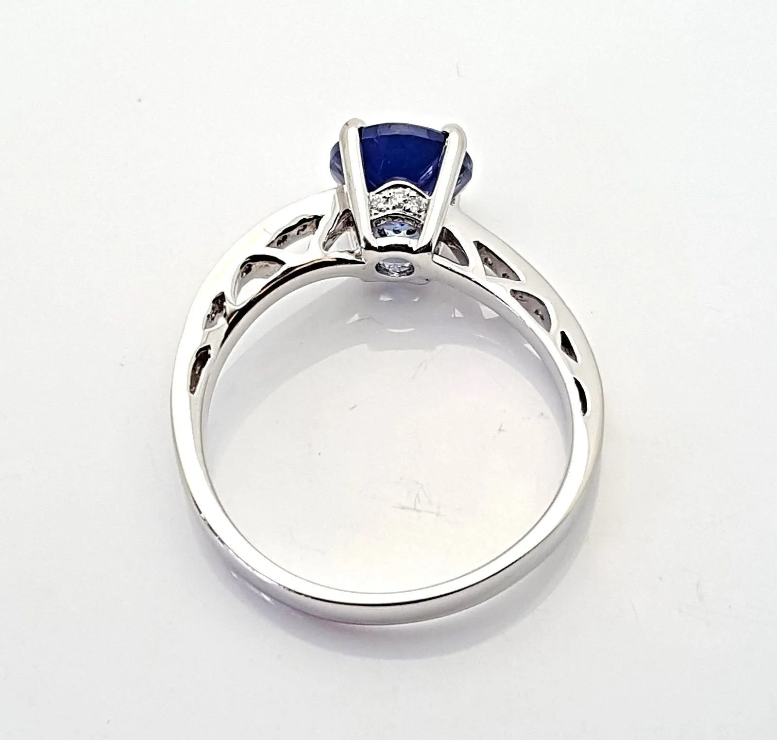 Natural Tanzanite & Diamond Ring Solid 18K White Gold