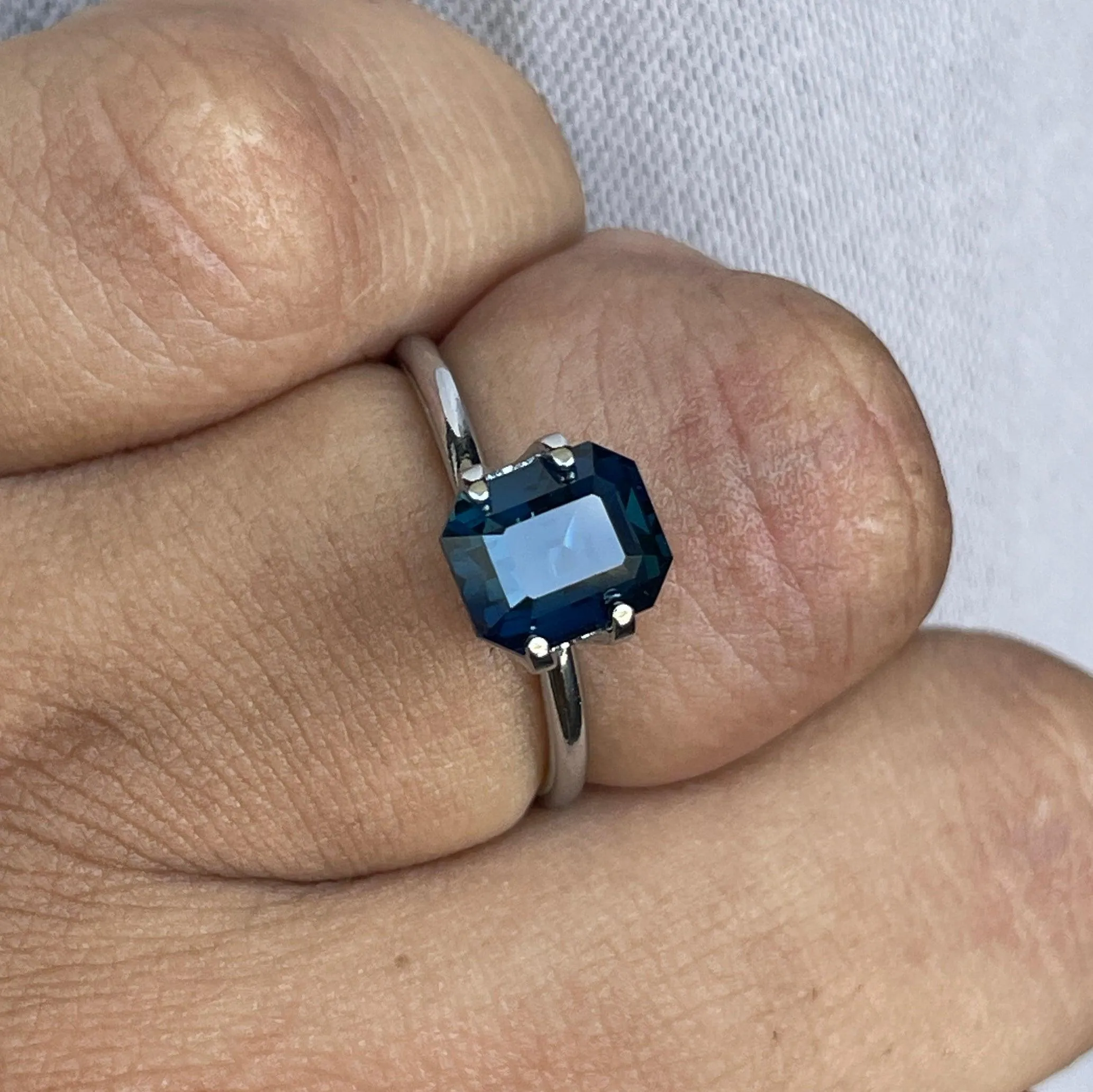 Natural Teal Sapphire faceted 3.13 crt Emerald shape 6.70 x 8.00 x 5.80 MM loose gemstone for jewellery making