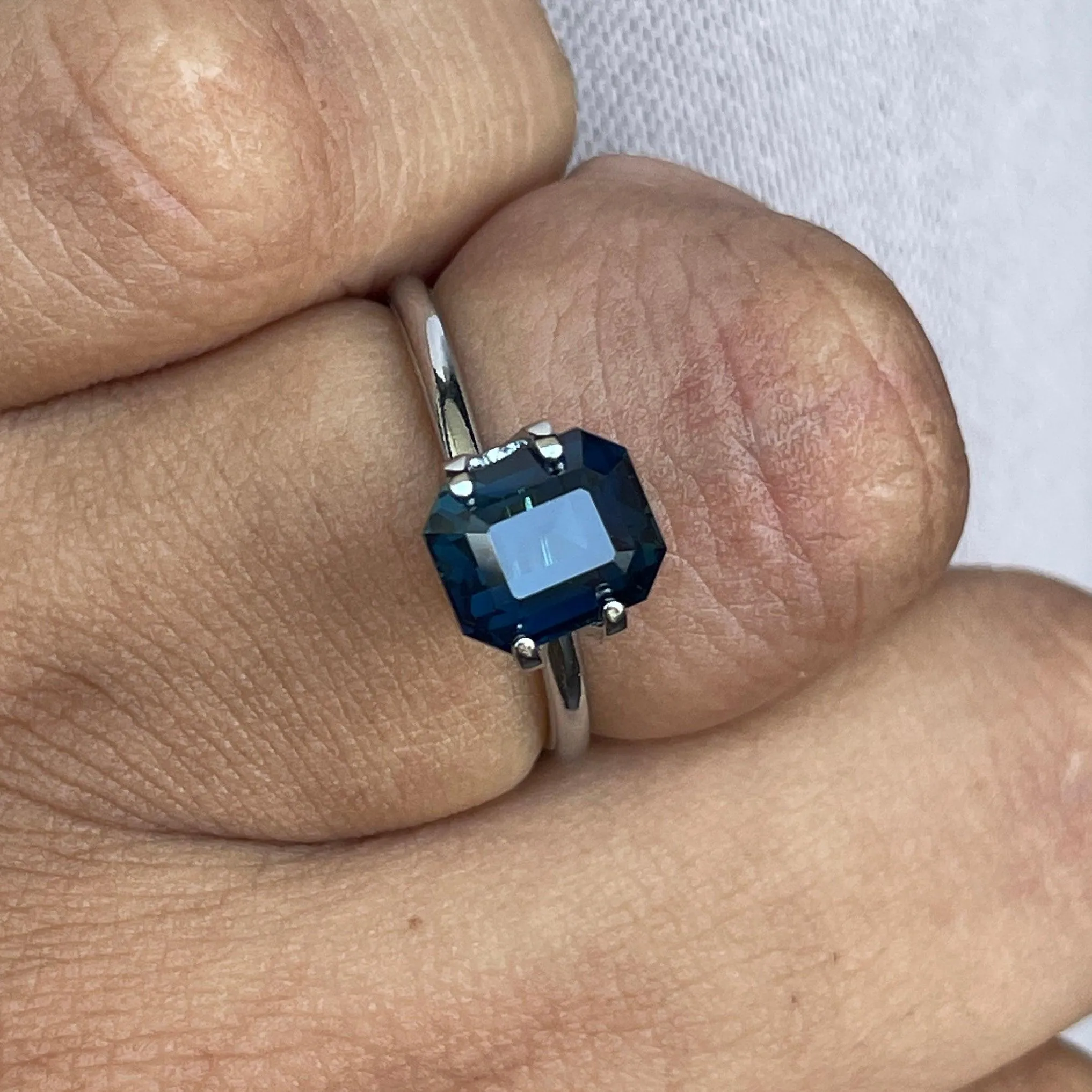 Natural Teal Sapphire faceted 3.13 crt Emerald shape 6.70 x 8.00 x 5.80 MM loose gemstone for jewellery making