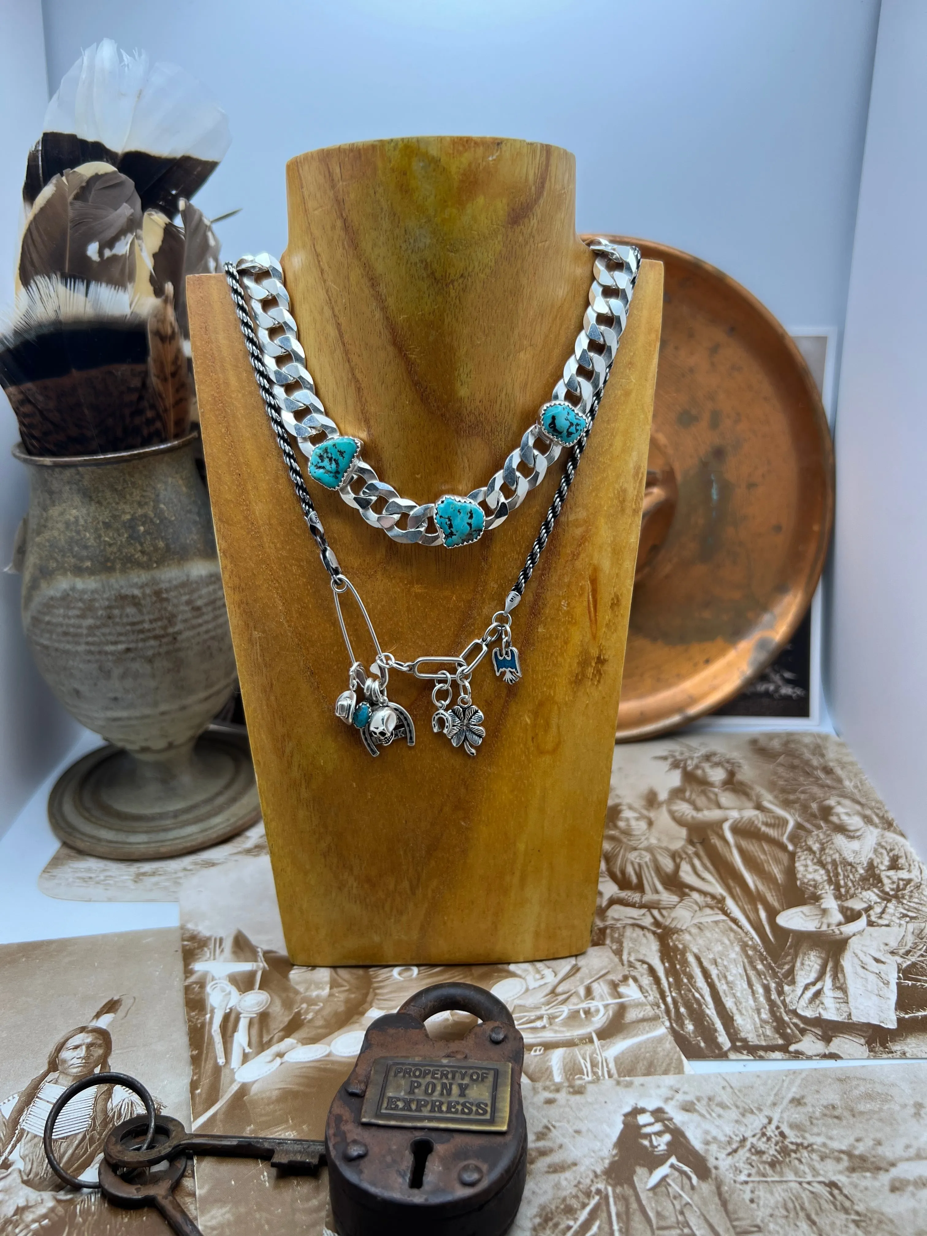 Nugget Curb Chain Choker