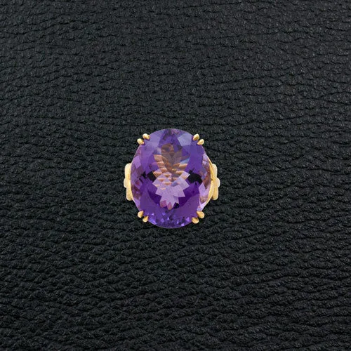Oval Amethyst Ring