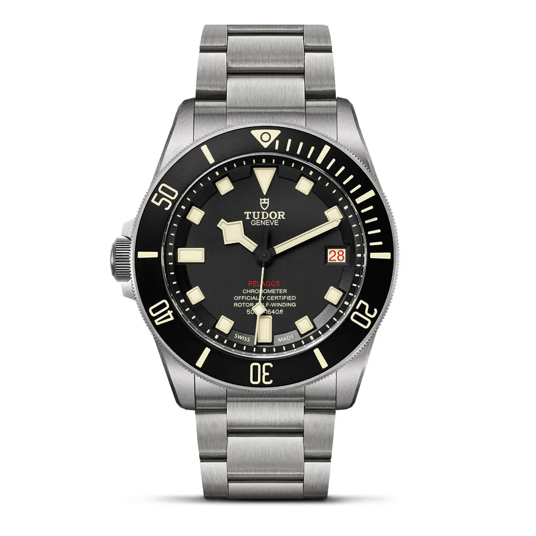 Pelagos LHD Ceramic matt black disc, Titanium bracelet