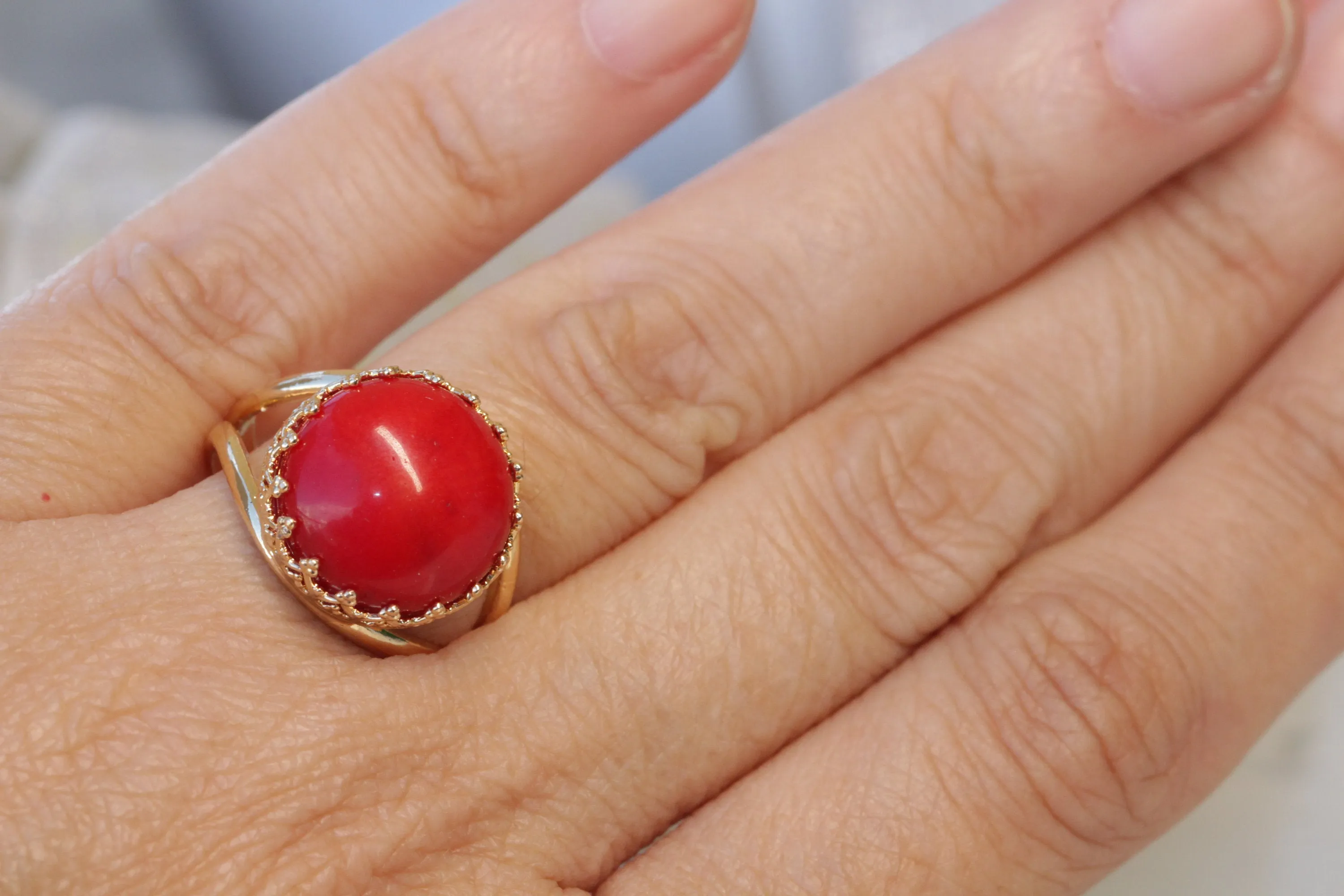 RED CORAL RING