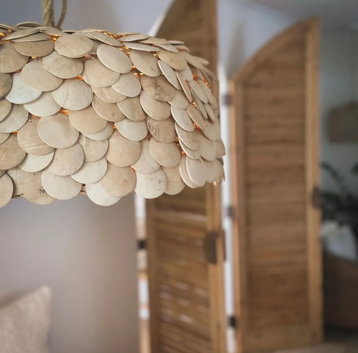 'Sera' Coconut Dome Disc Light, Small.