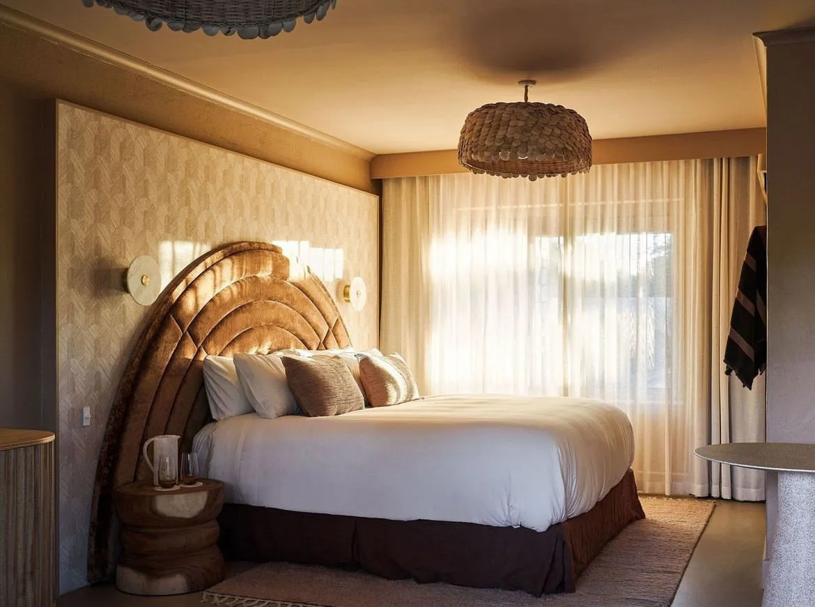 'Sera' Coconut Dome Disc Light, Small.