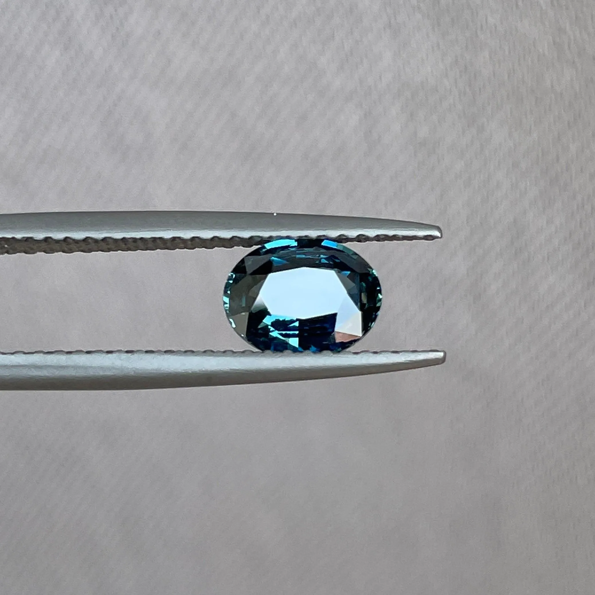 This 1.03 crt teal Sapphire is well cut to bring out the best colour and lustre, and has a perfect colour blend.