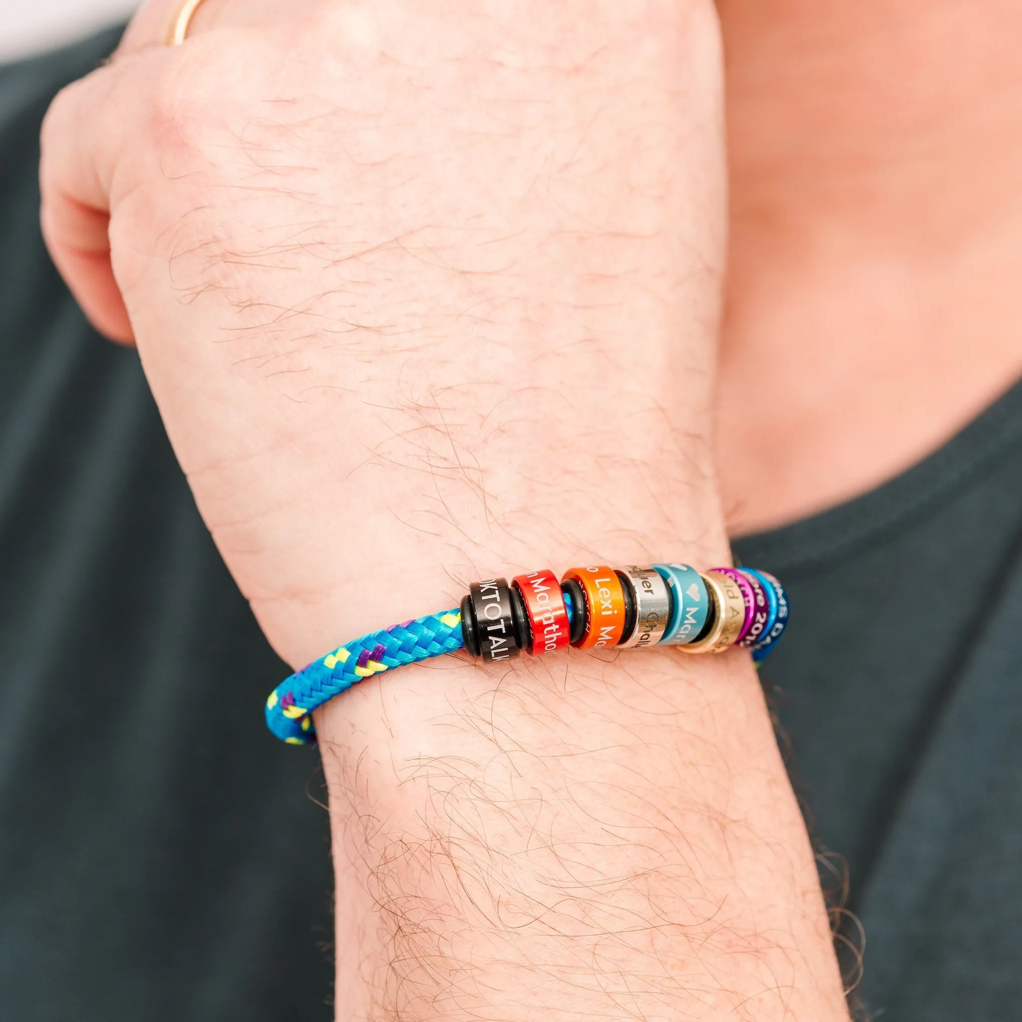 This Woman Runs OceanYarn NOTCH Bracelet - Coral Crush with Pink Clasp