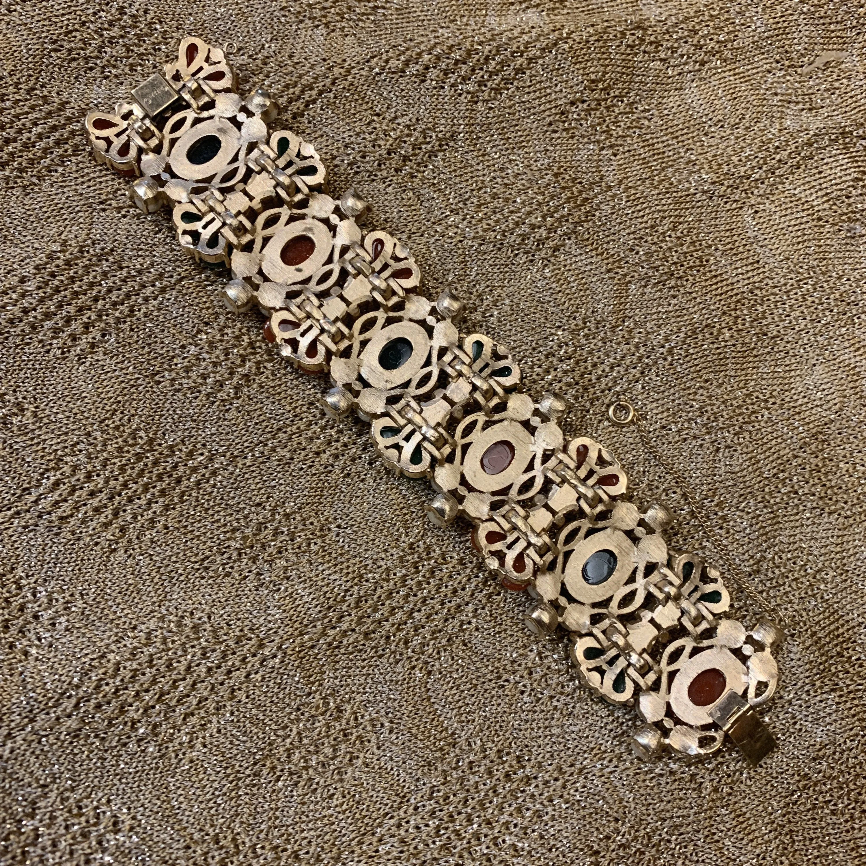 Trifari Bracelet Vintage 1960s Kashmir Collection