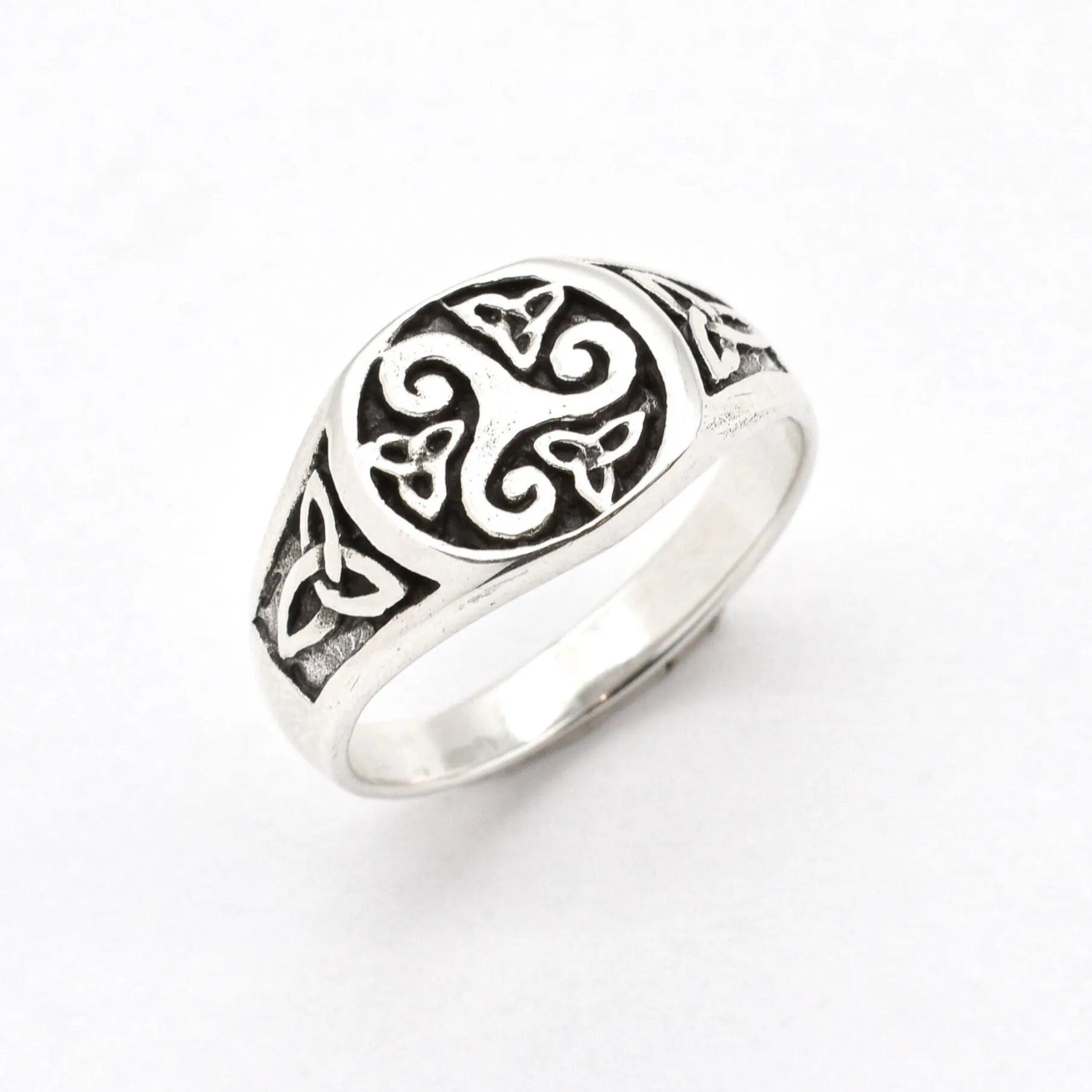Triskelion Ring - Celtic Silver Band - Signet Ring