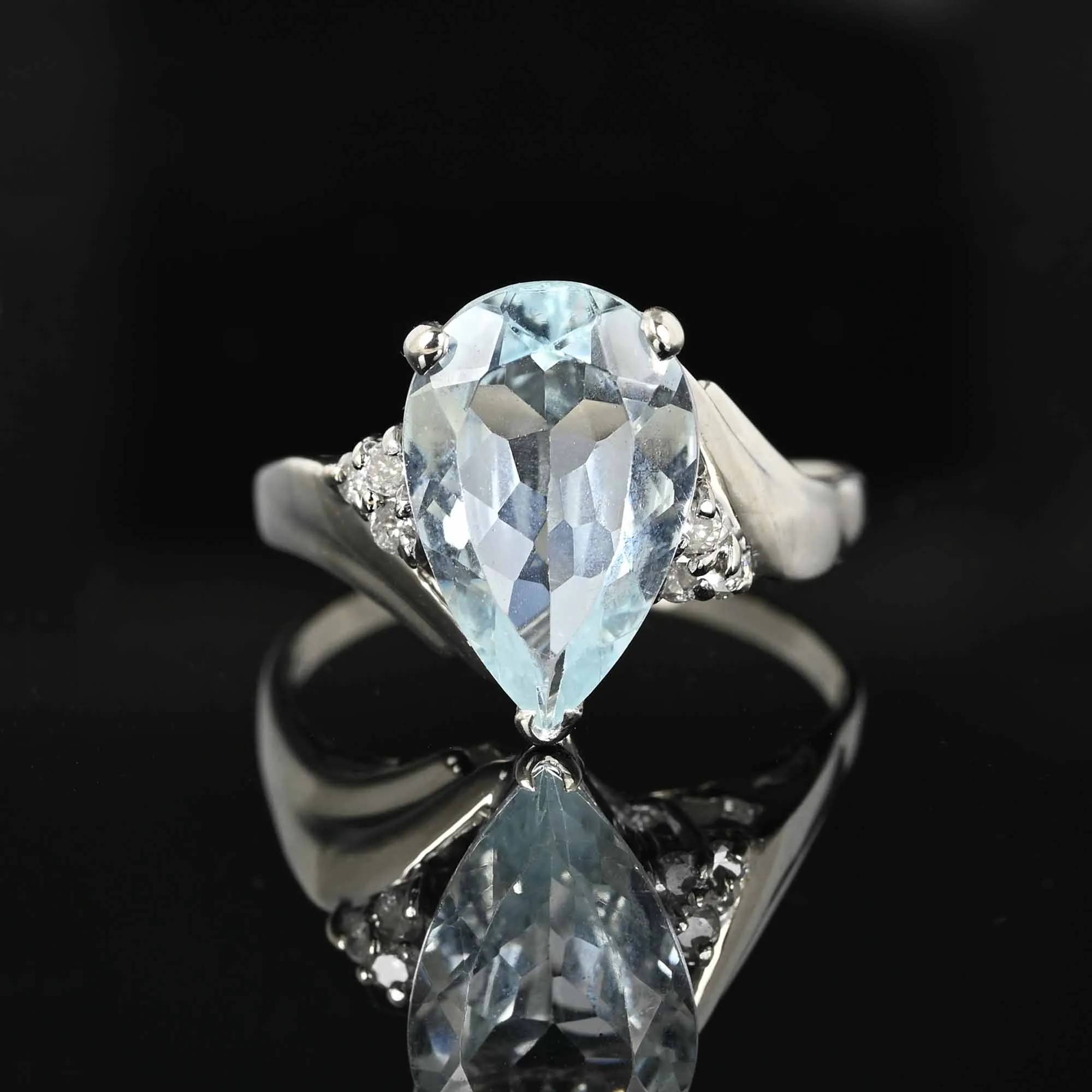 Vintage Diamond Pear Cut Aquamarine Ring